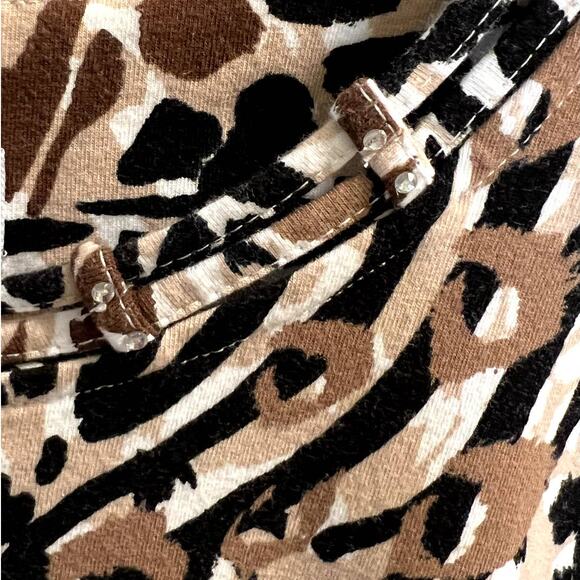 Alfred Dunner, Animal Print Top, Neckline detail studs, PL - Picture 6 of 9
